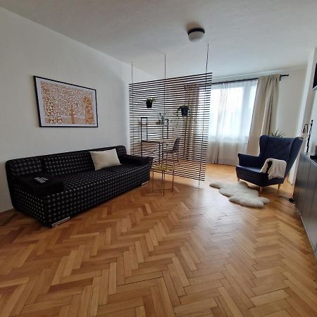 Pelclova Apartment Ostrava Exterior foto